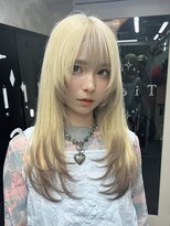 ワンズミラー 立川(ONE'S MIRROR) ケアブリーチ/インナーカラー/ハイトーンカラー/似合わせカット