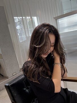 マチルダ(Matilda) 白髪ボカシハイライト