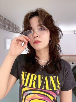 束の写真/無条件でオシャレを楽しむ。カールの強さを緻密に調整した、一人ひとりの個性を引き出すパーマスタイルへ。