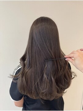 ユーフォリア 青山(Euphoria) グレージュカラー/透明感カラー/ロングヘア＊担当yuki