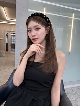 リッカ(LICCA) 【柿本真優】レイヤーカット/ヘーゼルベージュ/前髪なし