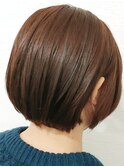 大人ガーリー似合わせカットピンクダークアッシュレイヤーボブ