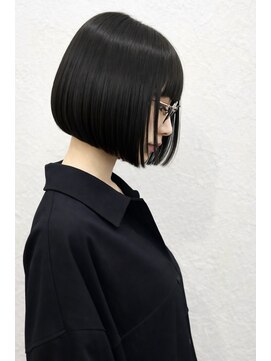 メゾン 吉祥寺北口(MAISON) コンパクトで洗練されたミニボブスタイル