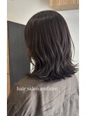 【shimizu】外ハネくびれミディ