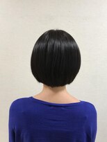 コム(com by neolive)&nbsp;ツヤ髪ボブ1