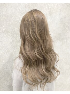 ニノ(nino) 【NINO】ライトミルクベージュ