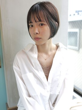 バース(BIRTH) 天神【BIRTH】イヤリングカラー×ミニボブ