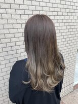 ミューバイケンジ(miu by KENJE)&nbsp;miu&伊藤夏海 #大人女子のグラデーションカラー◎