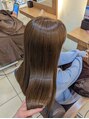 カロル 川口(Calor) グリーンと深めブルーをミックス♪トリートメントでサラ艶髪に！