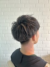 サロン デュッカ(Salon Duka)