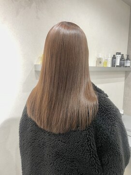 シー(shii..) 《shii../内城》#髪質改善 #縮毛矯正