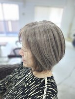 ドゥア(Dua)&nbsp;ハイライト、白髪ぼかし