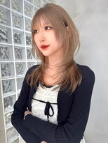 ロンド ジュルード 名古屋(Lond jeloud)&nbsp;ハッシュカットで作る流行りのレイヤースタイル 前髪カット