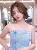 20代30代大人かわいいフェイスレイヤーくびれミディ