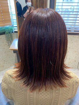 艶髪/レッドブラウン/レイヤーカット/ミディアム