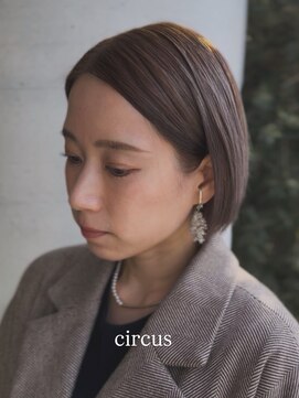 グレージュ/ミニボブ