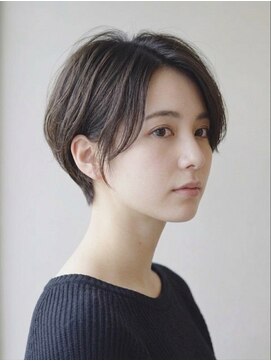 カルゥグラッシー(KALOU glassi) 大人柔らかショートボブ