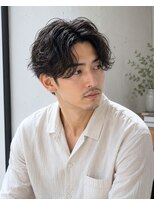 ウィールール 札幌店(WE RULE)&nbsp;20代30代 メンズセンターパート波巻きパーマ