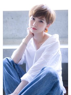 エイミー(Aimee) Aimee ニュアンスショート×アッシュグレージュ