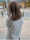 【ミルクティーベージュ】