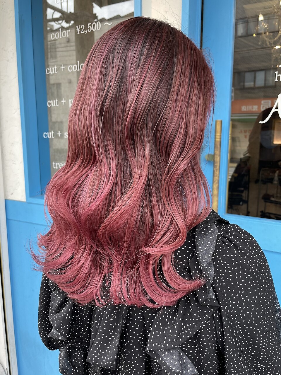 2025年春】グラデーション ピンクの髪型・ヘアアレンジ|関西 2025年春】グラデーション ピンクの髪型・ヘアアレンジ|関西