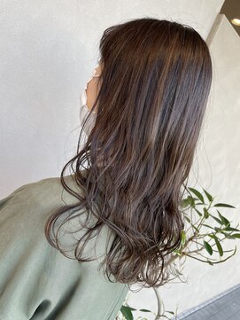 イコイ(icoi) ロング×ハイライト×インナーカラー×波巻き