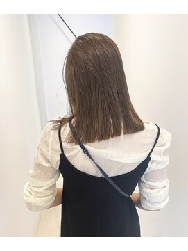 シアター(CIARTOR) 秋のマロンカラー