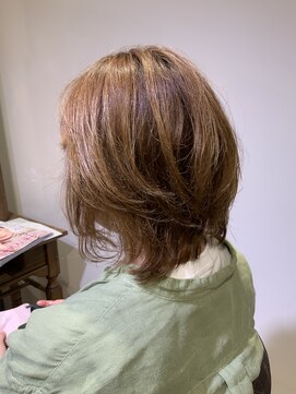 ユーネリー(U-NERY) ミディアムスタイル