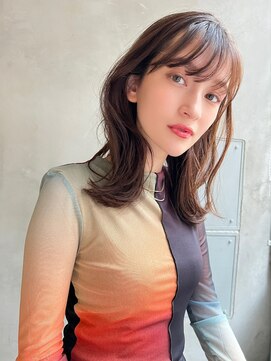 メーヴェ(Mowen) mowen×シースルーバング×顔周りレイヤー×スモーキーブラウン