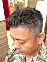 銀座マツナガ 神田店&nbsp;これぞ令和のパンチパーマ！刈り上げショートナチュラル