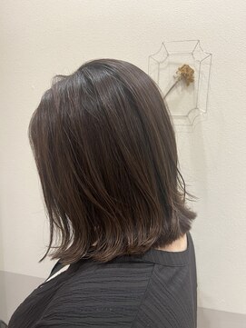 シオン(sion) 外ハネミディアム/ボブ/20代/30代/40代/50代