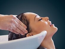 バッテリー ヘアアンドメイク 塚本店(Battery hair&make)