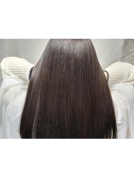 他店で断られた方こそお越しください！長年縮毛矯正に向き合ってきた職人の技術で、どんなお悩みも解決♪