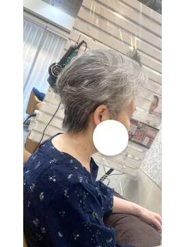 アイリス(ailis) 手櫛でまとまる簡単ヘア