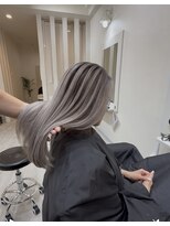 アンドケー 那覇小禄店(and K)&nbsp;ホワイトベージュのシャドールーツ