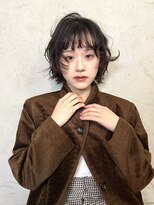 コイ(coii)&nbsp;アッシュブラウン/グレージュ/ワンカールパーマ/透明感カラー