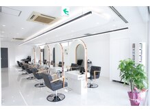 サロン ド ミルク 渋谷(salon de MiLK)の雰囲気（周りを気にせず施術スペースは一人一人の空間を広々と[髪質改善]）