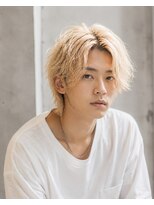 MEN's Baguz MEN'Sカット/ MEN'Sパーマ/ MEN'Sカラー ホワイトブロンド韓国風ミディアムレイヤー束感ヘアスタイル