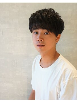 オーバーレイ(Overlay) ** Overlay ** 自由が丘 黒髪ナチュラルマッシュ