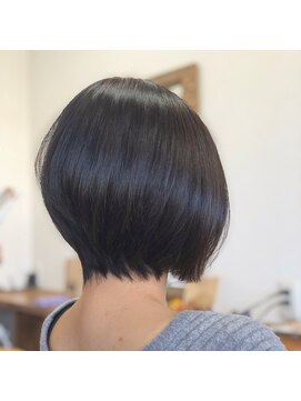 ページボーイ 大人ボブ