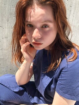 ルーム(Loom.) スタイリング簡単〉オレンジベージュ×ルーズウェーブ