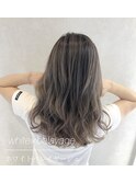 ハイライト、バレイヤージュ、ホワイトミルクティー