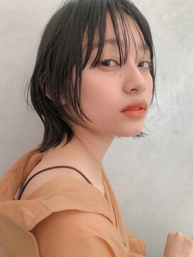 シアン(SYAN) ウルフボブ