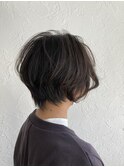 ショートボブ