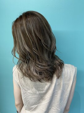 リーホリエ(Lee Horie) 【大人ハイライト】プレミアムベージュ by手島