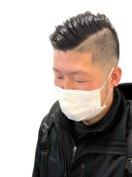 銀座マツナガ 神田店 これぞ職人!震災フェードツーブロック黒髪カッコいい