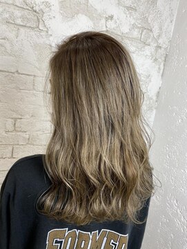 プライズ アイリス 池袋東口店(prize Iris) ハイライトグレージュ/20代30代40代¥14850