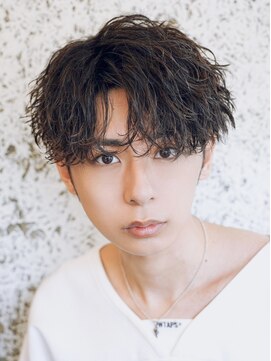 アルファ 新宿(alpha) サーフカール/ 刈り上げセンターパート/ブルーブラック[新宿駅]