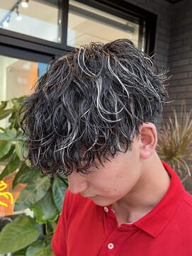 フィフス トウキョウ (fifth TOKYO) ブリーチカラーツイストスパイラルパーマメンズパーマメンズヘア