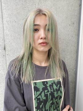 フリーラ 表参道(freera) ブリーチダブルカラーホワイトカラーインナーカラー裾カラー艶髪